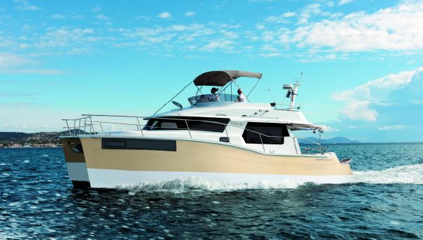 40′ Summerland power catamaran