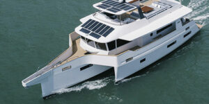 LEEN 72 Power Trimaran Yacht