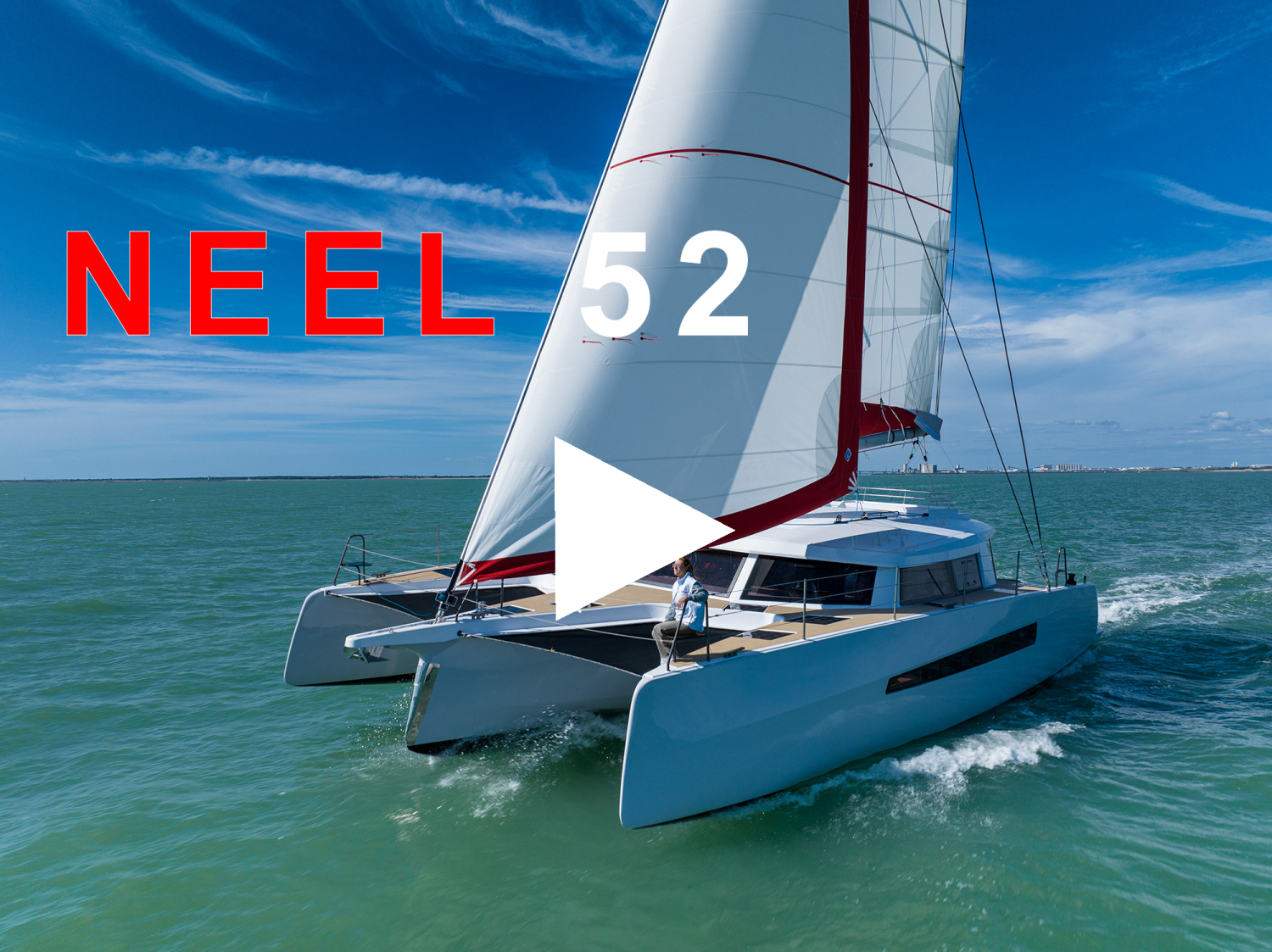 NEEL 52 Trimaran VIDEO – Sailing at 17 knots