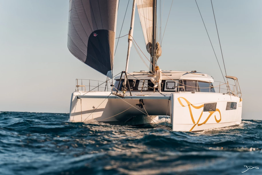 Nautitech 44 sailing multihull