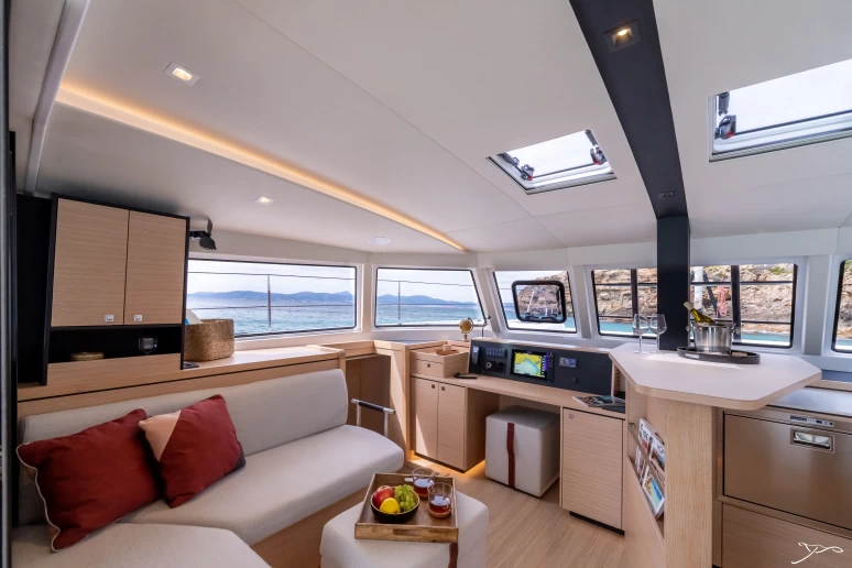 Nautitech 44 sailing multihull