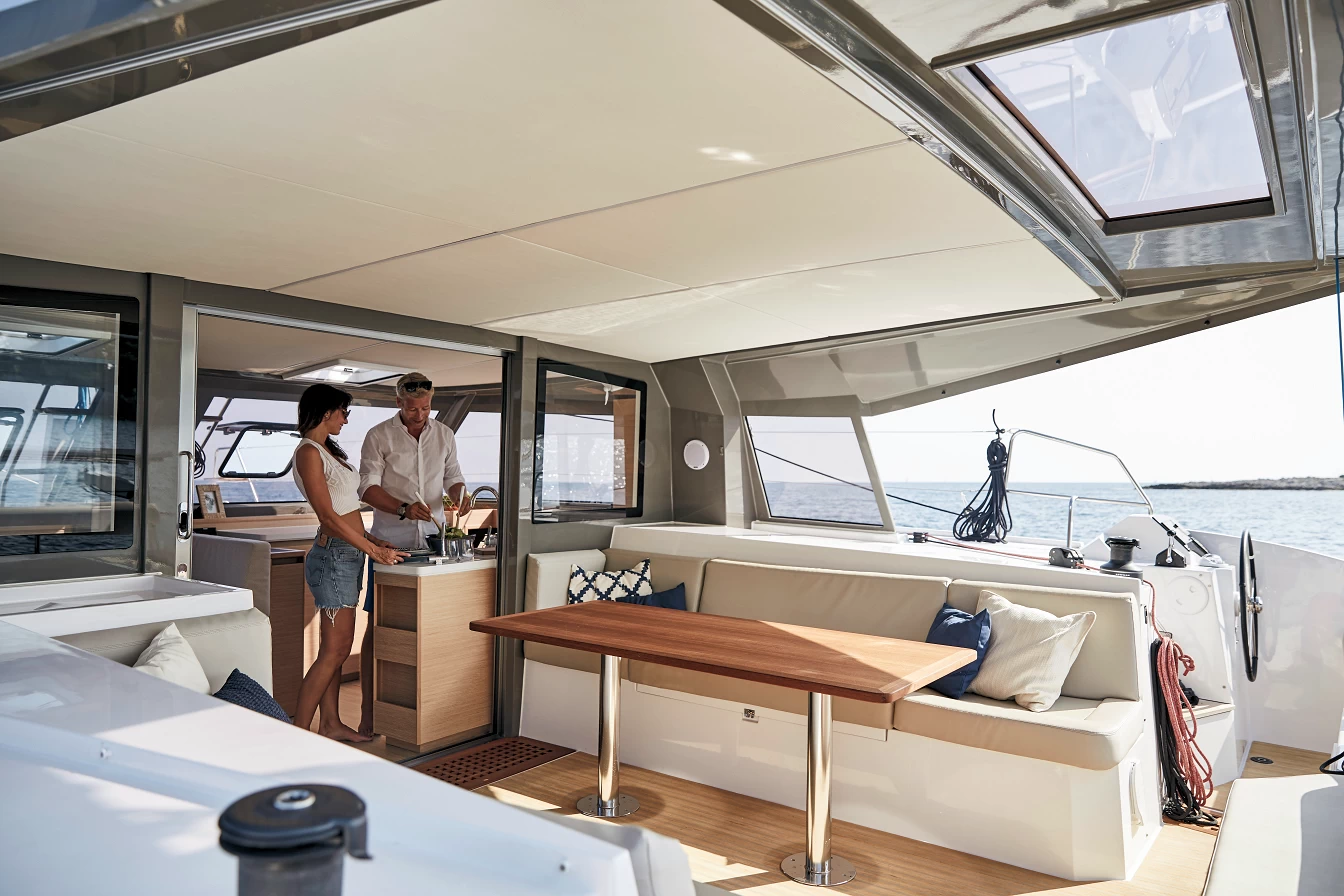 Nautitech 40 sailing multihull